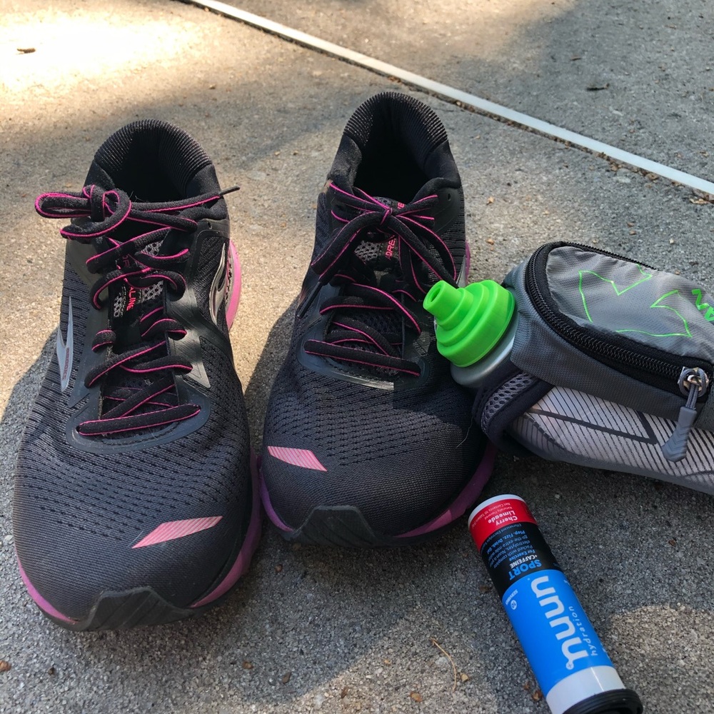 Brooks Adrenaline 20 women’s 11 wide